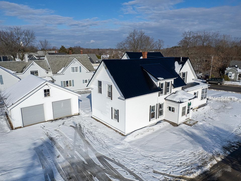 1st image of 543 Main Street