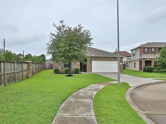 5th image of 15103 Filly Pass Ct