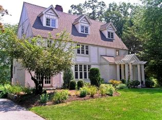 65 Lincoln Rd, Wellesley, MA 02481