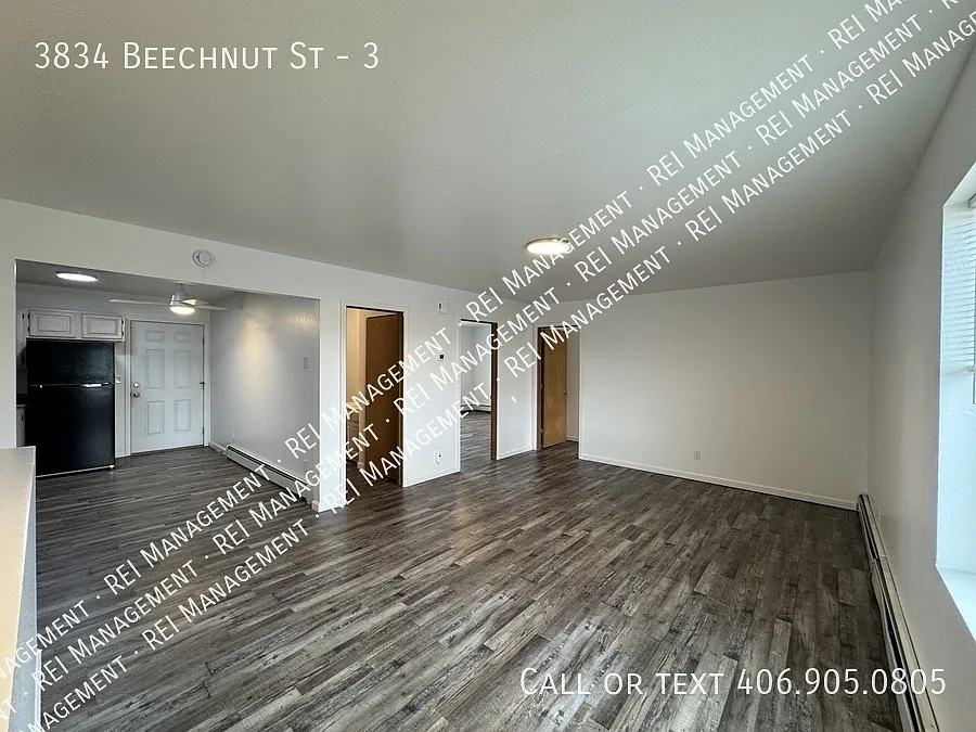 Building Photo - 3834 Beechnut St #3