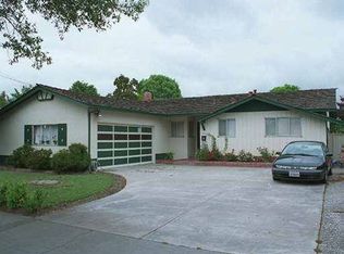 37122 Cherry St, Newark, NJ 07102