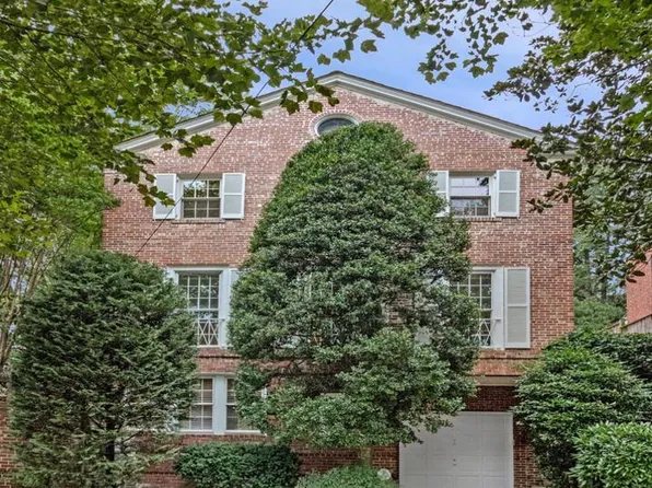4745 Reservoir Rd NW, Washington, DC 20007