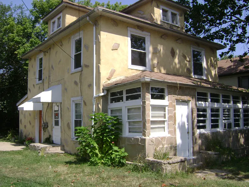 Hall Ave_03162013