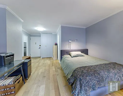 Sold by Halstead Real Estate | media 2