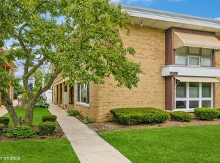 1339 N Harlem Ave APT 1, Oak Park, IL 60302