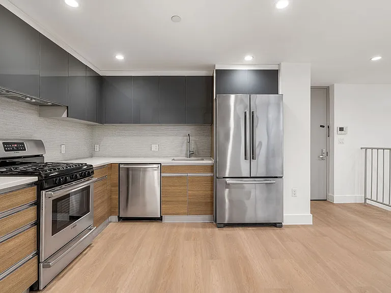 47-05 5th St #202 — Photo 5
