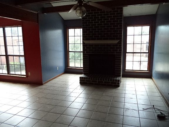 4th image of 6206 Summer Hills Cres #48