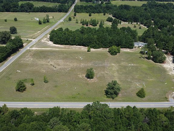 3rd image of 299 Poinsettia Rd Lot A