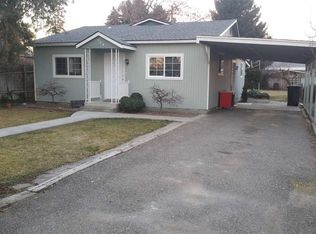 304 Avenue E, Grandview, WA 98930