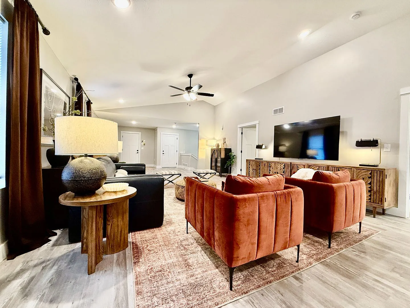 Bright New 5 Bedroom Ranch Retreat In West Chester — Photo 4