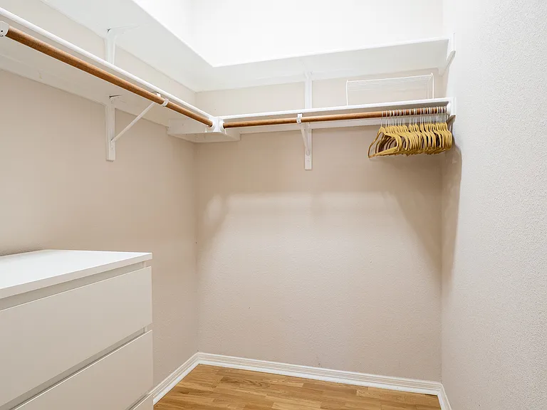 17200 Poncho Springs Ln — Photo 31