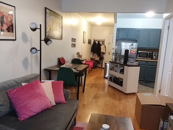 4th image of 31-17 30th Ave #2R