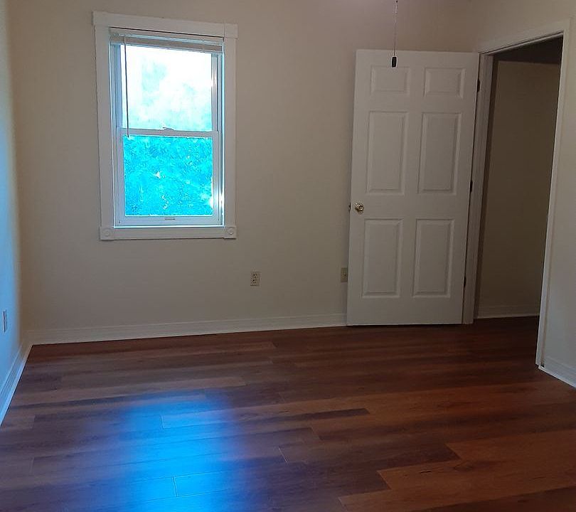 1st image of 2317C University Ave