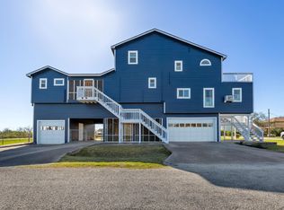 324 County Road 257, Matagorda, TX 77457