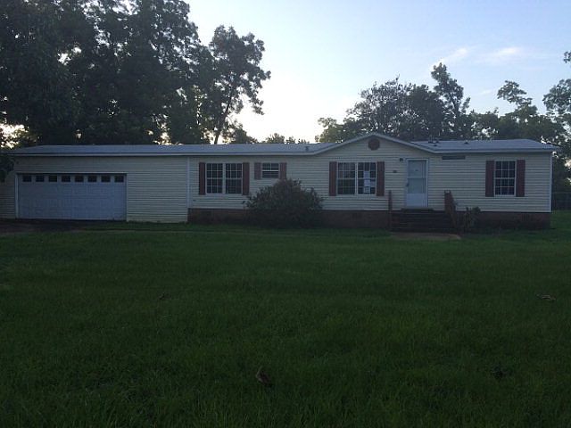 1st image of 120 Applewood St