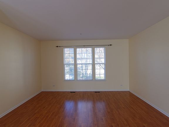 2nd image of 2762 N Greenwood Ave