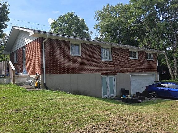 3rd image of 5071 Little Richmond Rd