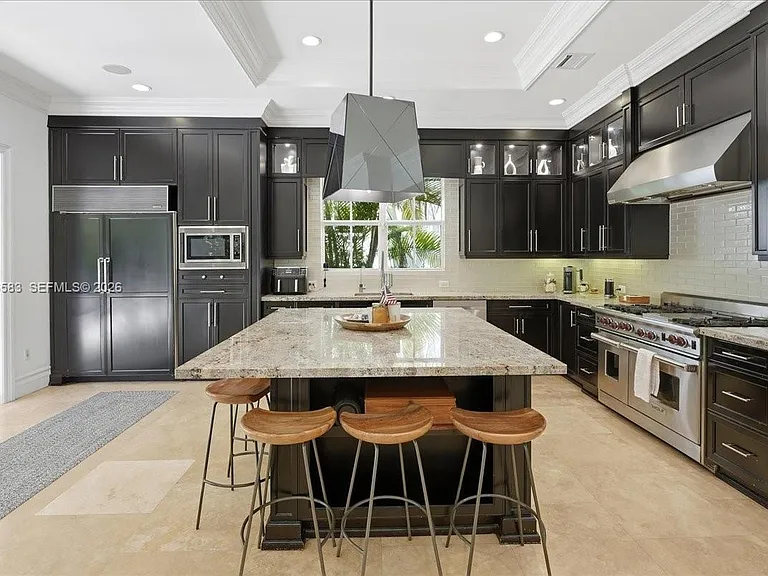 4734 Sunset Dr — Photo 32