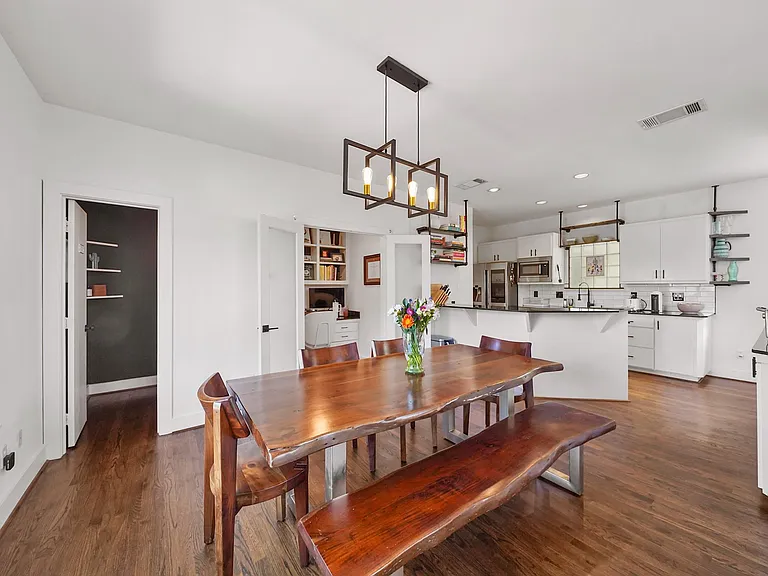 1231 Jackson Blvd — Photo 9