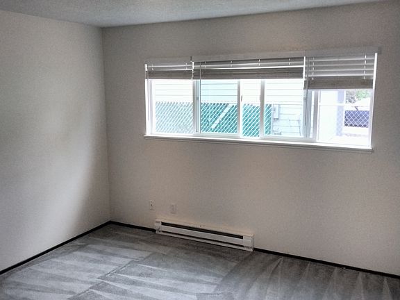 5th image of 1851 SE 162nd Ave #4