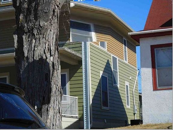 3rd image of 3830 Colfax Ave N