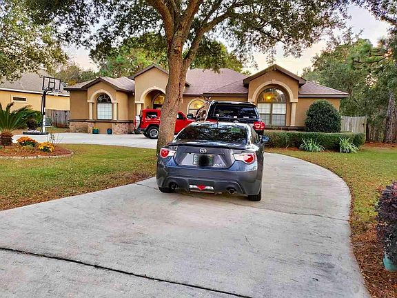 3rd image of 4277 Walden Way