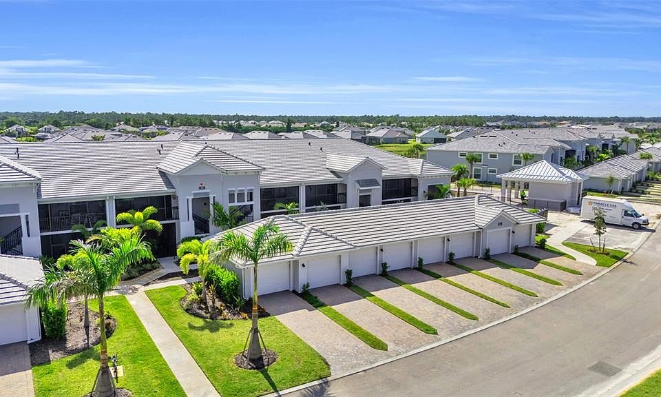 1st image of 14214 HERITAGE LANDING BOULEVARD #815