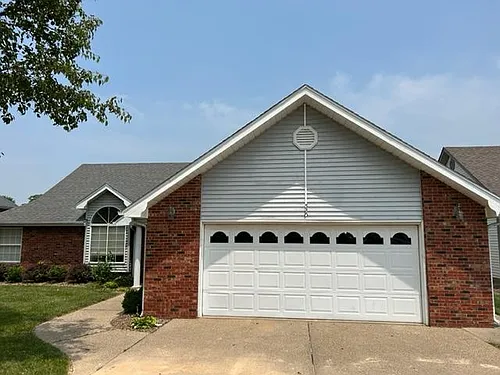 520 Sunningdale Way Photo 1