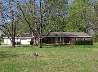 595 Old McKenzie Rd, Mc Kenzie, TN 38201