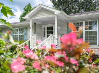 3037 Coachway Dr, Mebane, NC 27302