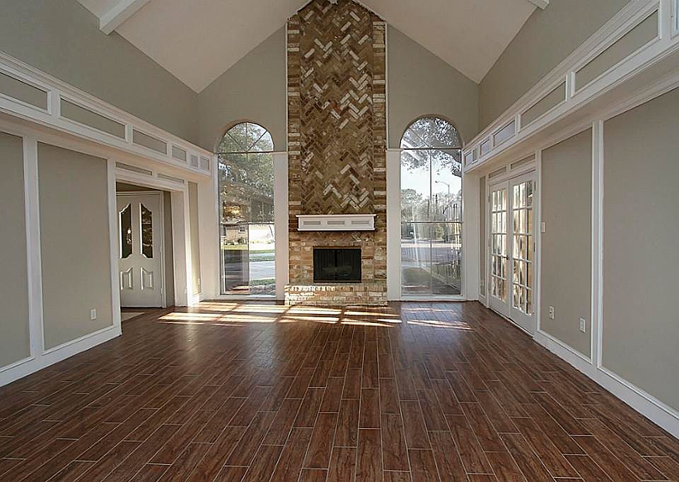 1st image of 2431 Cork Cir