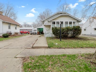 824 W Maple St, Champaign, IL, 61820