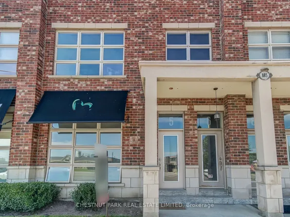885 Lakeshore Rd E Unit 5, Mississauga, ON L5E 1E2