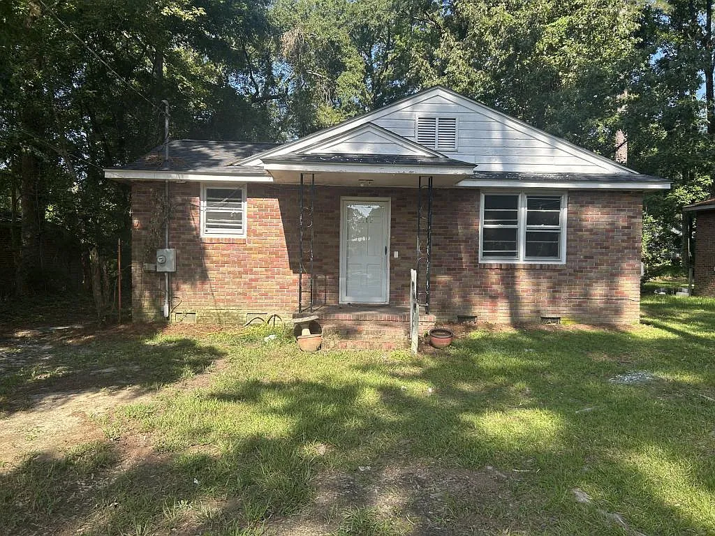 1119 Brunwood Dr. — Photo 2