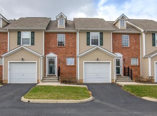 8321 Bruntsfield Rd, Columbus, OH 43235