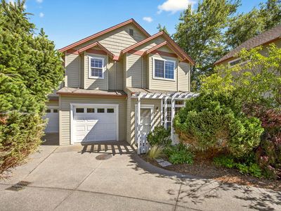 2130 Siskiyou Blvd, Ashland, OR, 97520