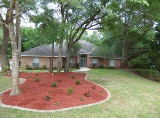 26 Rockwood Rd, Pensacola, FL 32514