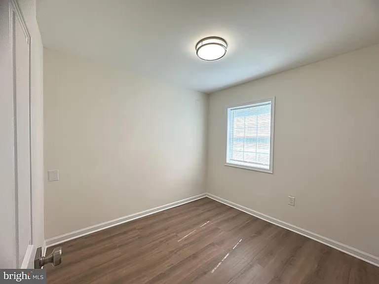 8190 Marshall Corner Rd — Photo 18