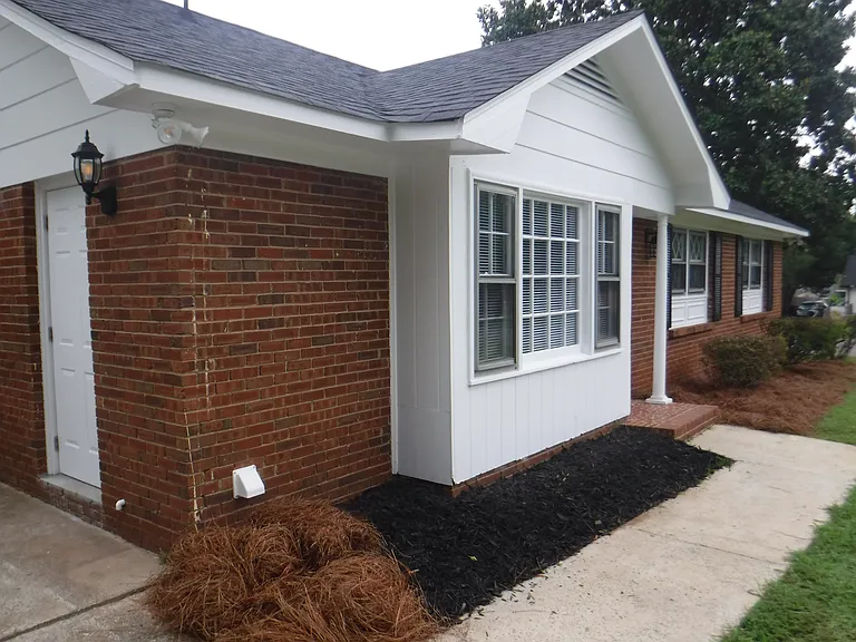 2100 Thornfield Rd — Photo 1