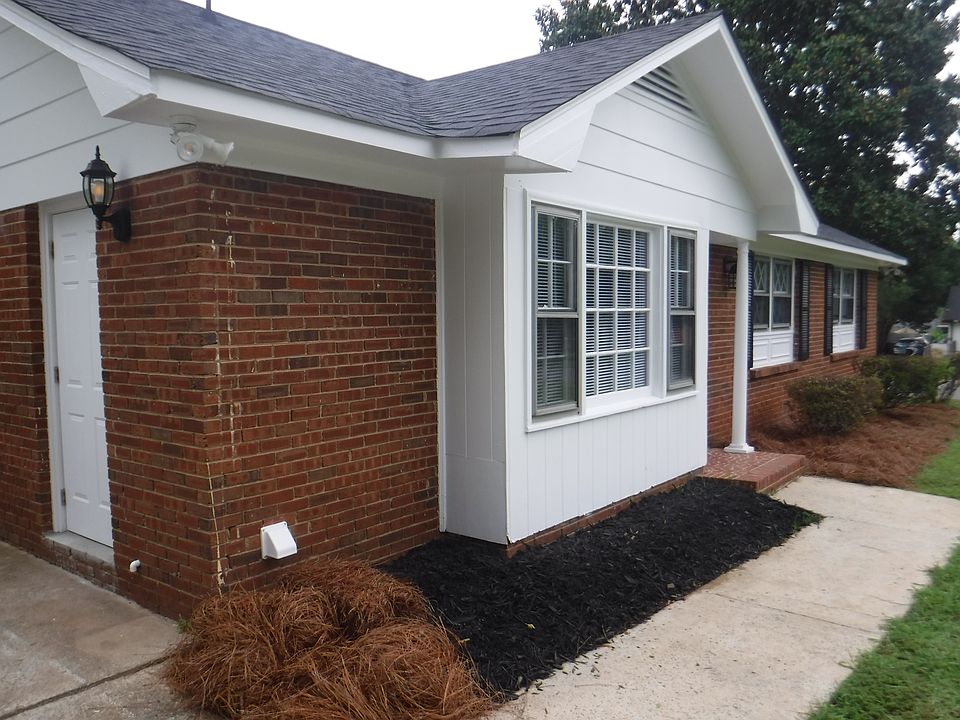 1st image of 2100 Thornfield Rd