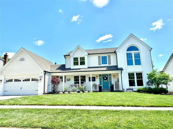 2412 Cripple Creek Dr, Saint Louis, MO 63129