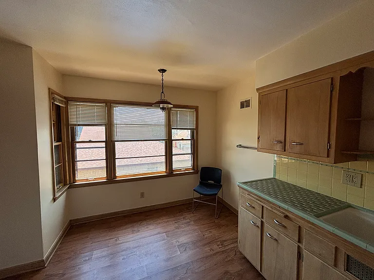 8708 W Burleigh St #4 — Photo 5