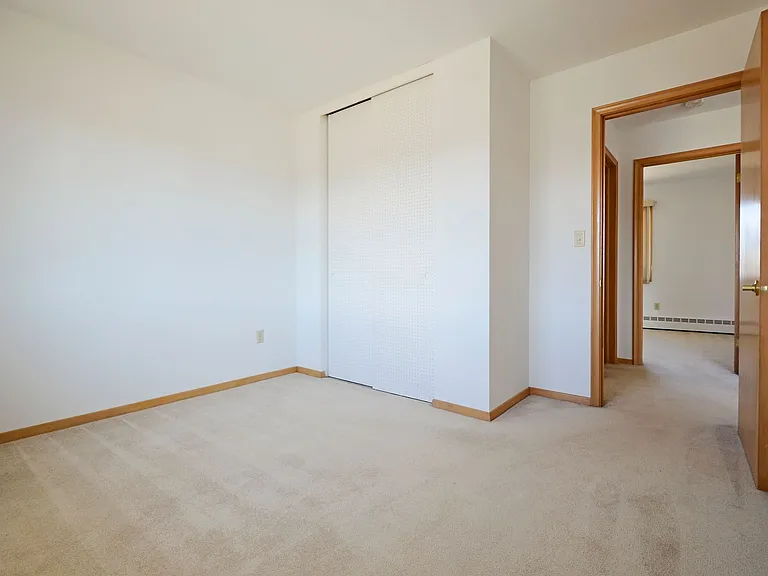 Cozy 4-Plex's Located on Minot's North Hill! 2028-2048 5th Street NW — Photo 11