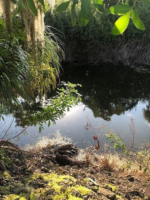 1st image of 209 Pembroke Dr