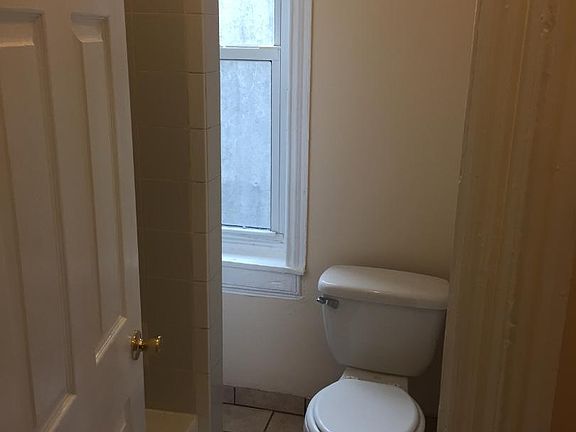 5th image of 228 W Erie Ave Floor 2
