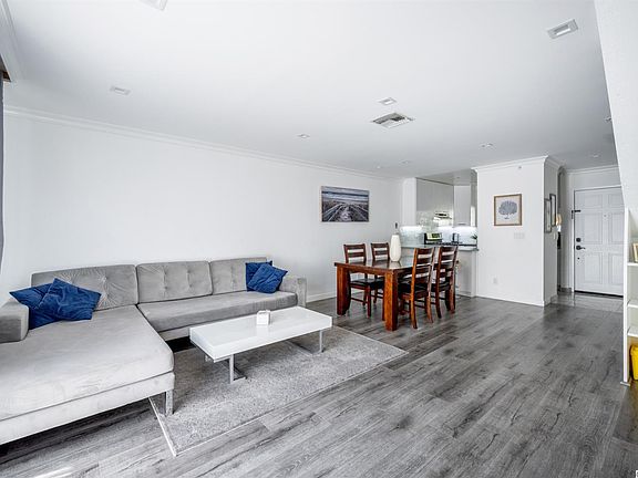 5th image of 337 W California Ave APT 3