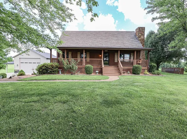 550 Lovelaceville Florence Sta E, Paducah, KY 42003