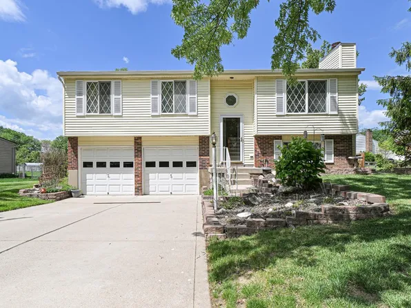 5439 Bluepine Dr, Cincinnati, OH 45247