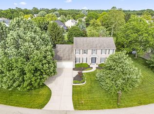 2691 Big Sur Dr, Lewis Center, OH 43035