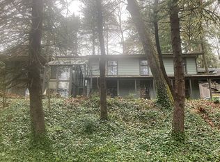 3215 SW Malcolm Ct, Portland, OR 97225